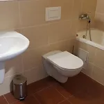 Spacious Mountain-view With Hot Tub And Free Parking 10 Min To Old Town *