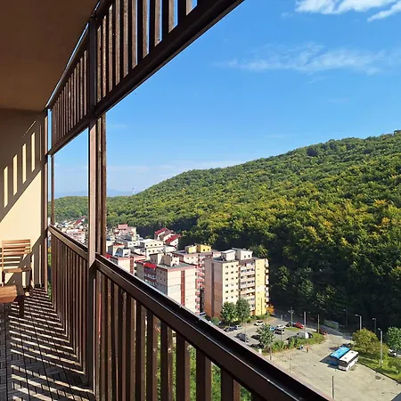 Spacious Mountain-view With Hot Tub And Free Parking 10 Min To Old Town Apartamento *