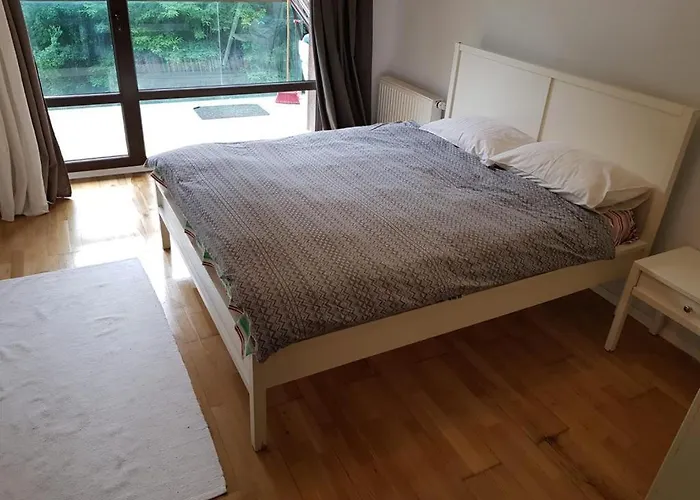 Spacious Mountain-view With Hot Tub And Free Parking 10 Min To Old Town Appartement *